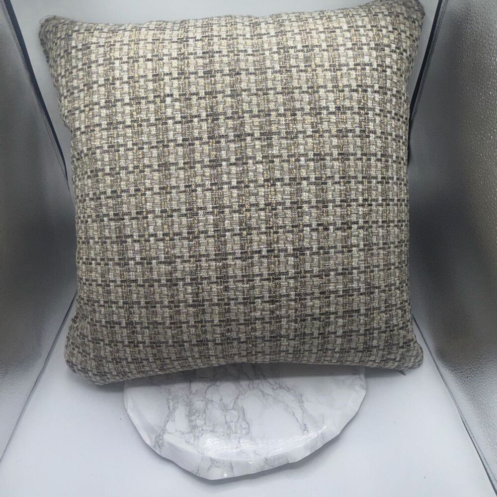 CASAMIA Jijel Tweed 24”x 24” Throw Pillow Cushion - Picture 2 of 7